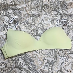 Victoria’s Secret Wireless Demi T-Shirt bra